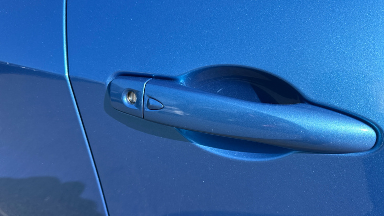 Nissan Micra 1.0 IG-T 92 N-Sport 5dr Petrol Hatchback